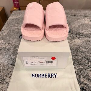 Burberry Light Pink Embossed Slides